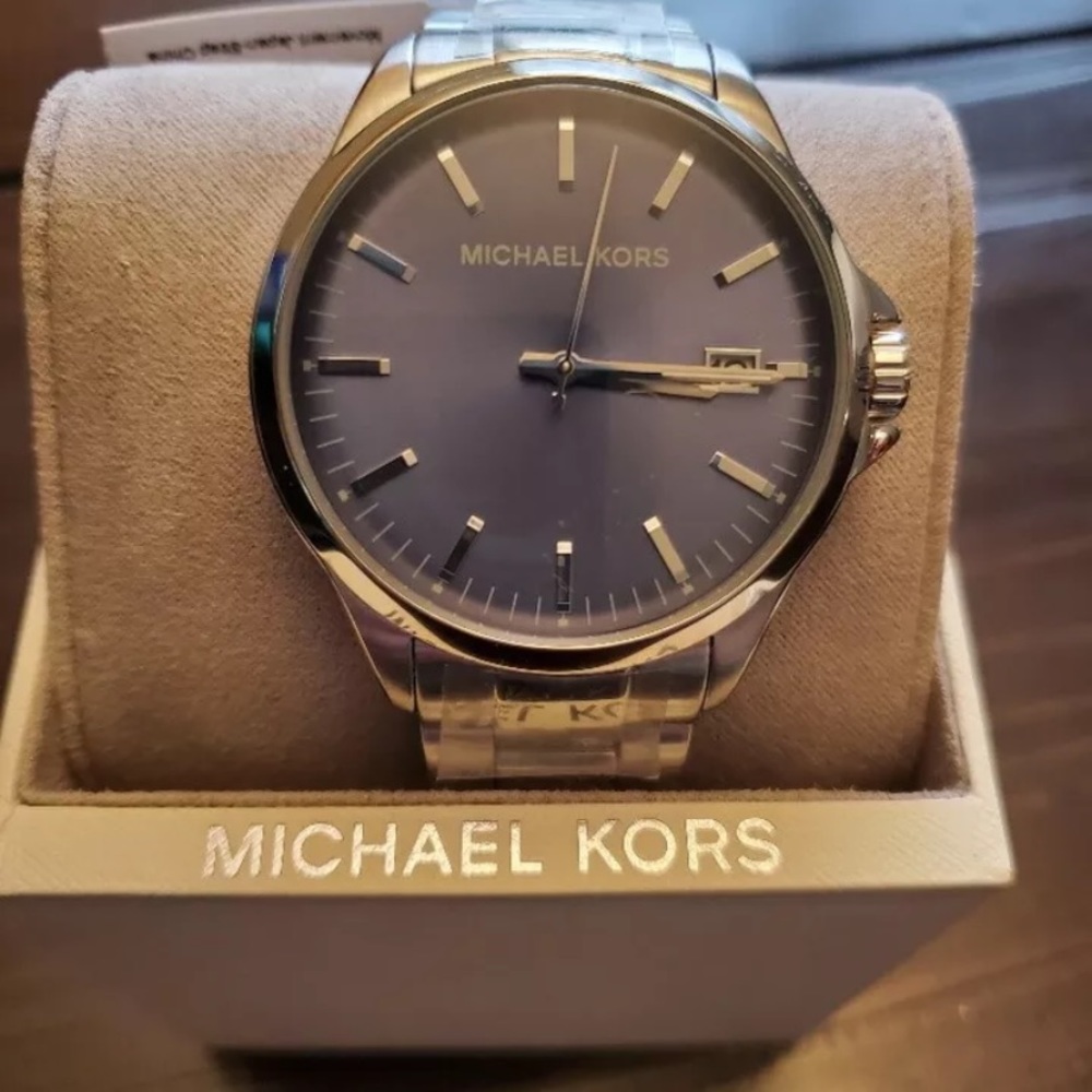 Michael Kors MK8626 Penn Watch With 44mm Blue Face & Silver Bracelet